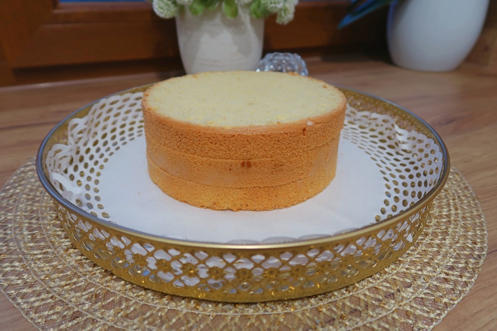 Biszkopt 26 cm – duży biszkopt na większe przyjęcia